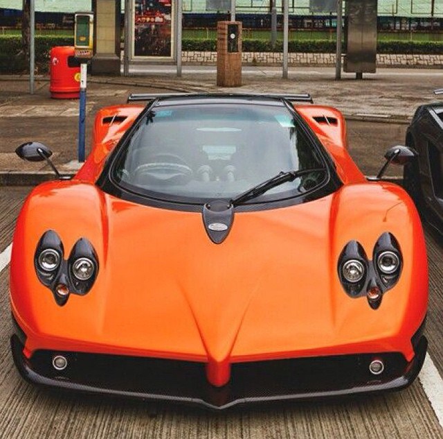 Pagani 2